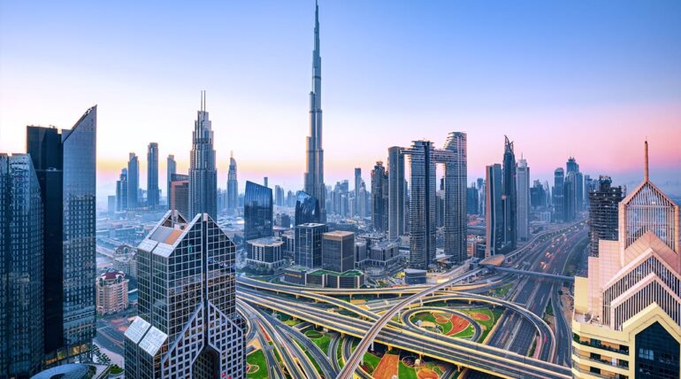 The Essential Guide to Setting Up a Business in the UAE